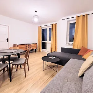 Concierge Bartycka Warszawa