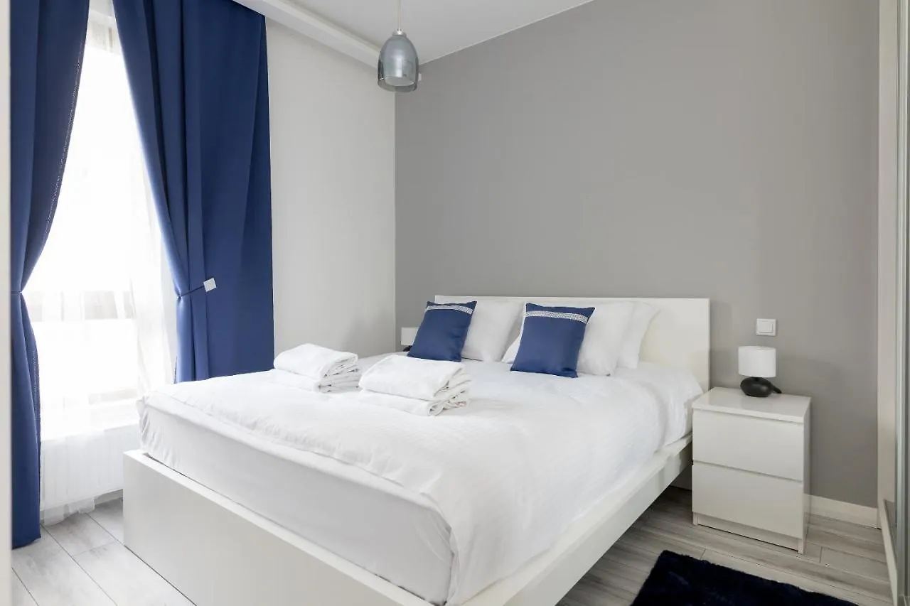 Apartament Wilanów Gardens with Balcony Warszawa