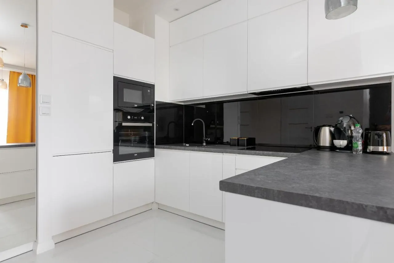 Apartament Wilanów Gardens with Balcony Warszawa